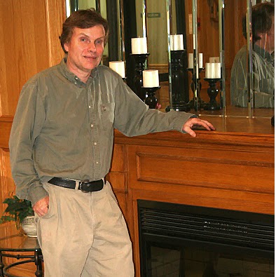 Dennis Strong Photo 33