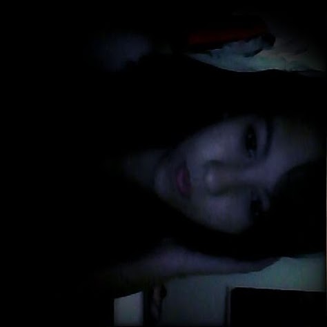 Julia Macedo Photo 17