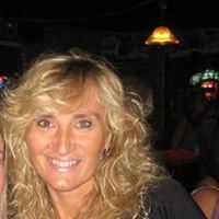 Laura Mooney Photo 13