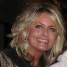 Lisa Dunham Photo 10