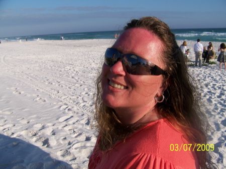 Christina Morris Photo 26