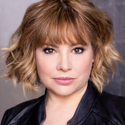 Robyn Clark Photo 21