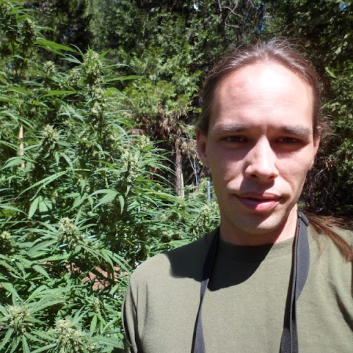 Scott Young Photo 57