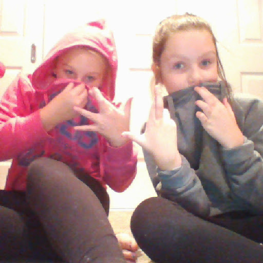 Brooke Taylor Photo 44