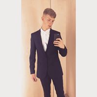 James Hewitt Photo 46