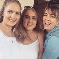 Christina Nicholson Photo 18