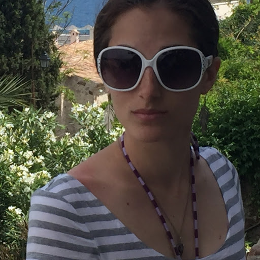 Jaime Burns Photo 15