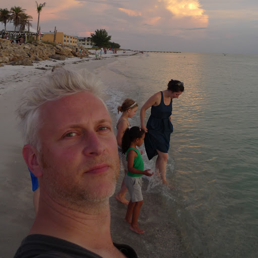 Lee Marriott Photo 6