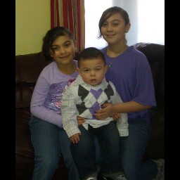 Julie Quintero Photo 11