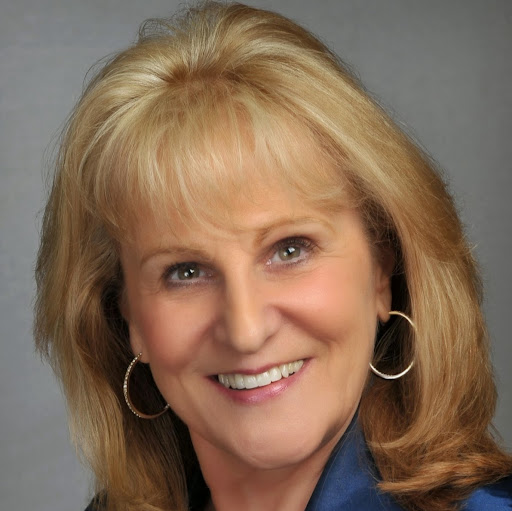 Debbie Holland Photo 46