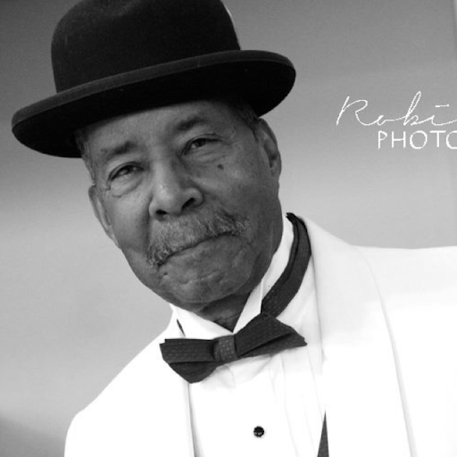 Elbert Davis Photo 15