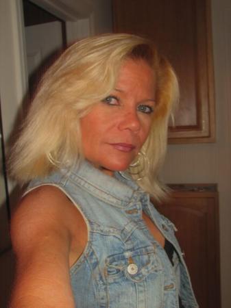 Cheryl Armstrong Photo 6