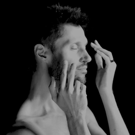 Jeremy Hahn Photo 14