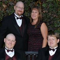 Stephanie Curtis Photo 26