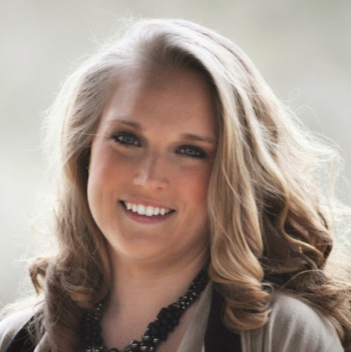Theresa Swift Photo 13