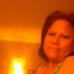 Cynthia Caron Photo 21