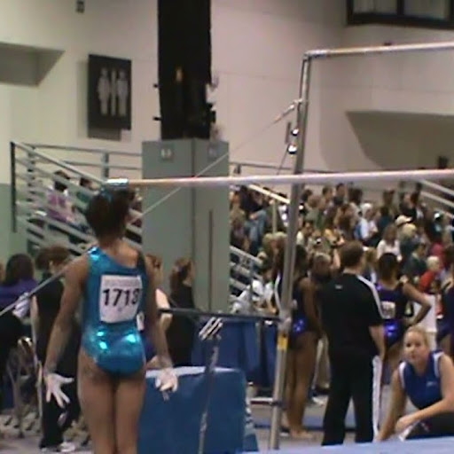 Danielle Delaney Photo 9