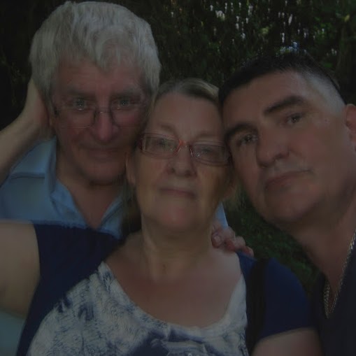 Jan Saunders Photo 30