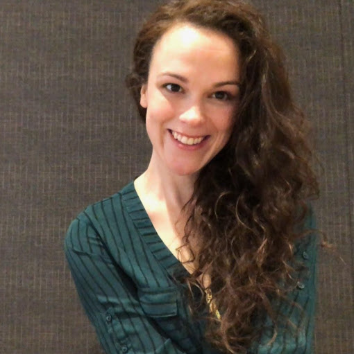 Erin Day Photo 18