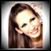 Stephanie Kitchens Photo 13