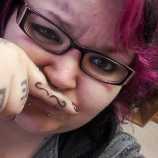 Rebecca Roe Photo 31