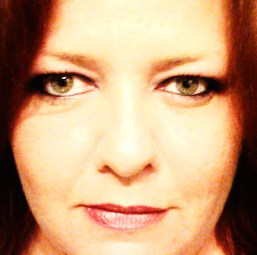 Kristen Mann Photo 34