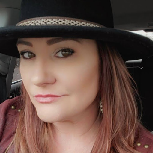 Stephanie Garcia Photo 47