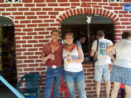 Debbie Gillespie Photo 23