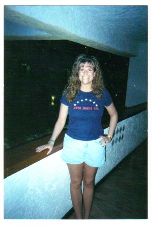 Christina Harding Photo 30