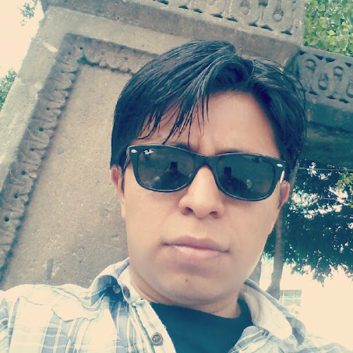 Christopher Ayala Photo 20