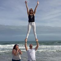 Michelle Pringle Photo 14