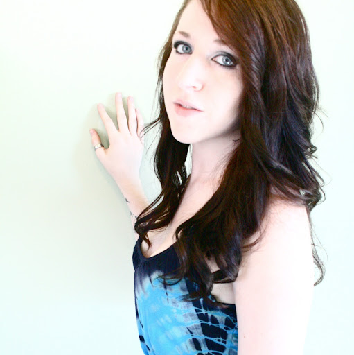 Megan Kerr Photo 15 Megan Kerr Photo 15