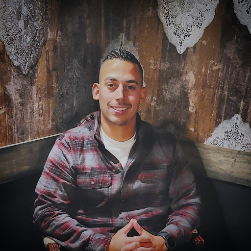 Christian Acevedo Photo 8