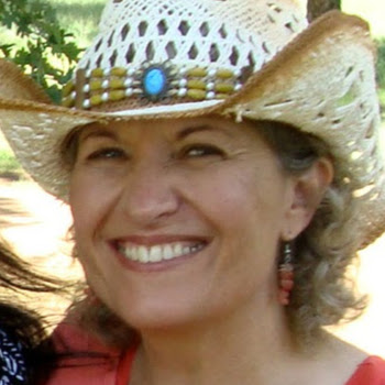 Debra Brady Photo 31