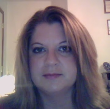 Lisa James Photo 22