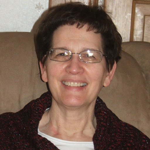 Lynne Brown Photo 37