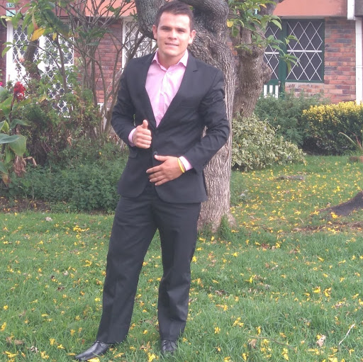 Marco Gonzalez Photo 16