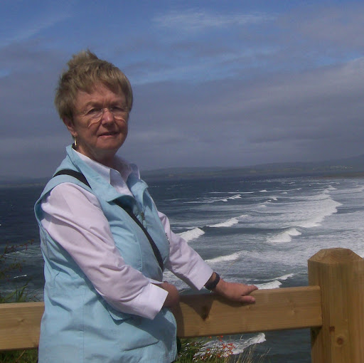 Annette Mclaughlin Photo 4