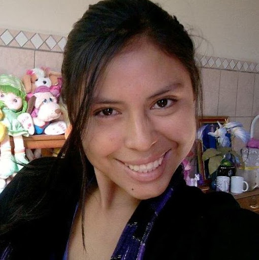 Angela Guzman Photo 25