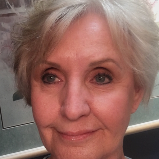 Vicki Parker Photo 12