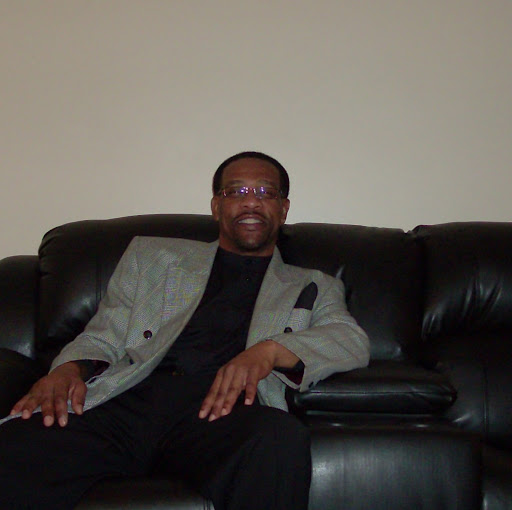 Kenneth Benjamin Photo 16