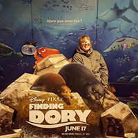 Sara Hanson Photo 15