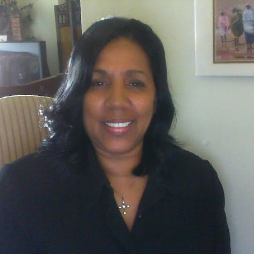 Barbara Gaines Photo 14