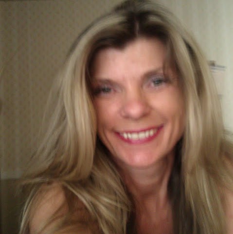 Amy Britt Photo 18