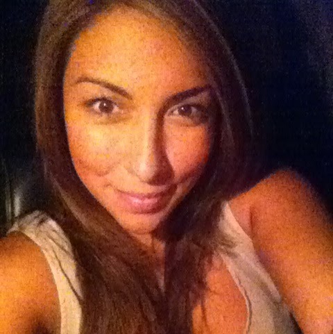 Jennifer Martinez Photo 22