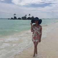 Mae Torres Photo 14