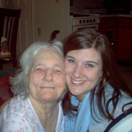 Rachel Barrett Photo 29