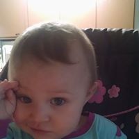 Christine Acevedo Photo 14