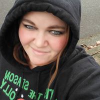 Traci Roberts Photo 13