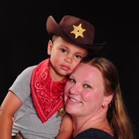 Jennifer Pinkney Photo 11